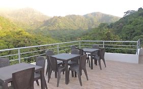 Hostal Alto de la Montaña